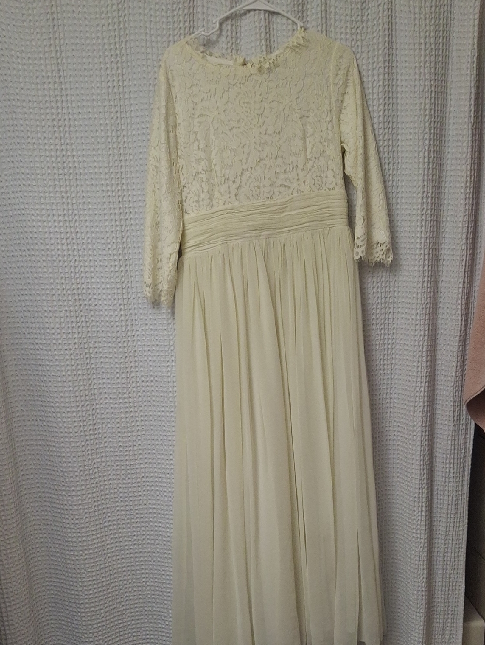 Dainty Jewells Cream Lace-Trim Maxi Dress